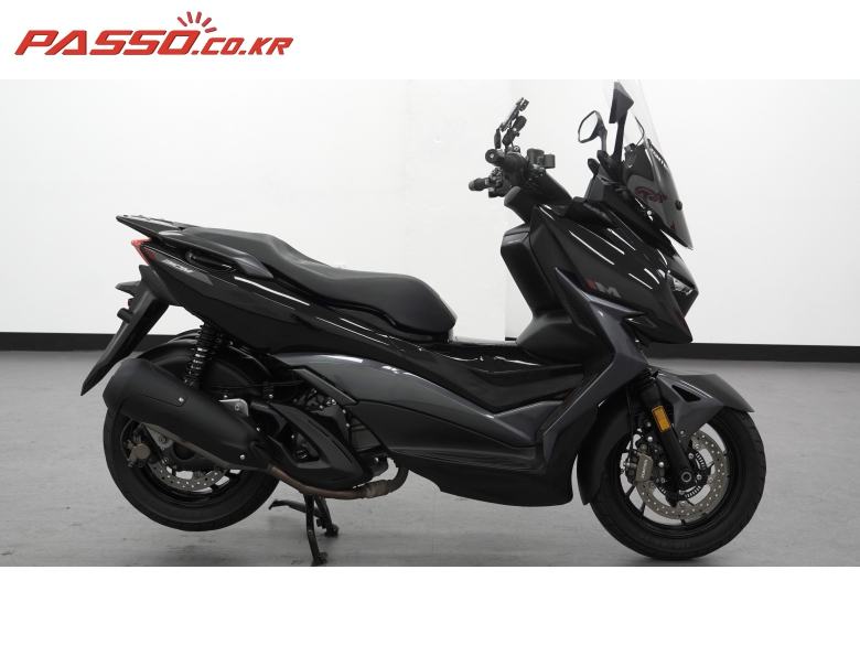 존테스 310M 2025년식 중고 바이크
