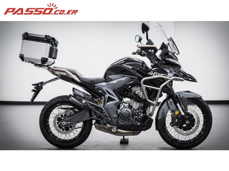 존테스 350T 2023년식 중고 바이크